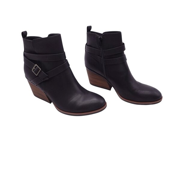 NWOB Korks Heidi Ankle Heeled Bootie Sz 9.5 M Black Faux Leather Buckle - Picture 1 of 9
